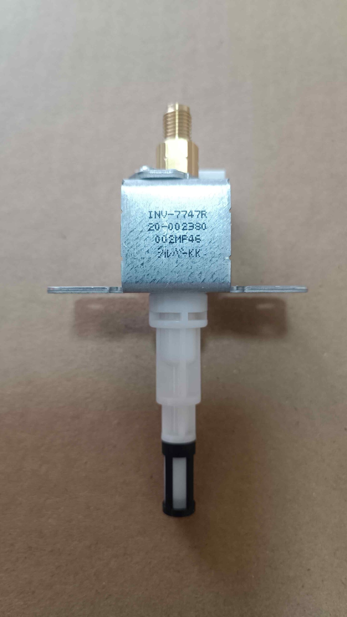 BOMBA ELECTROMAGNETICA FH - 6747 / FH - 7747